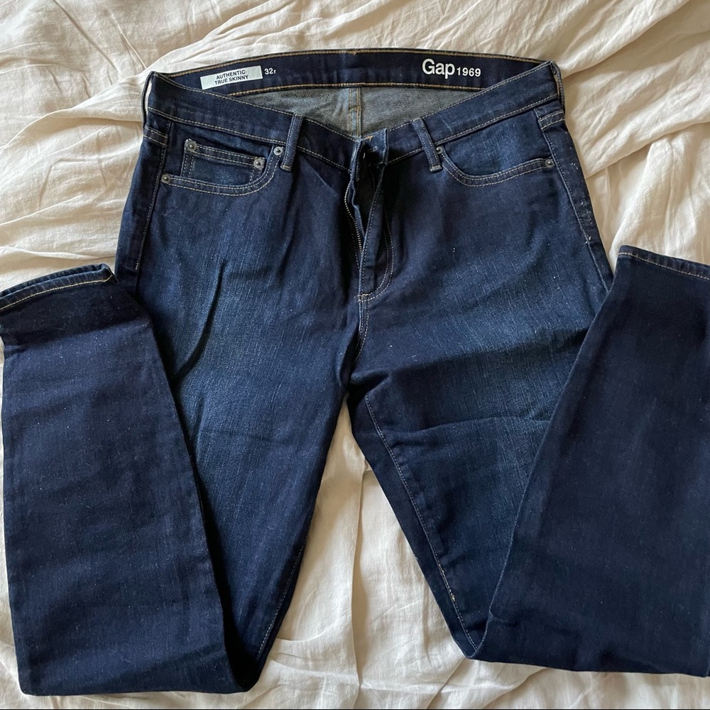 Gap Authentic True Skinny Jeans